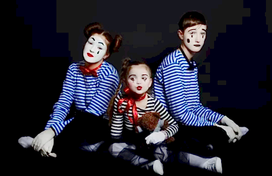 Cocuk Yaratici Drama Kurslari